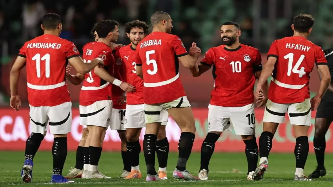 عقوبة جديدة لنجم منتخب مصر قبل انطلاق كأس العالم